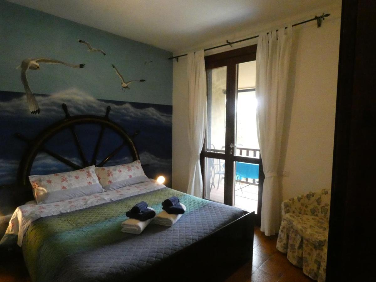 B&B Mrcaruba Stintino Exterior photo